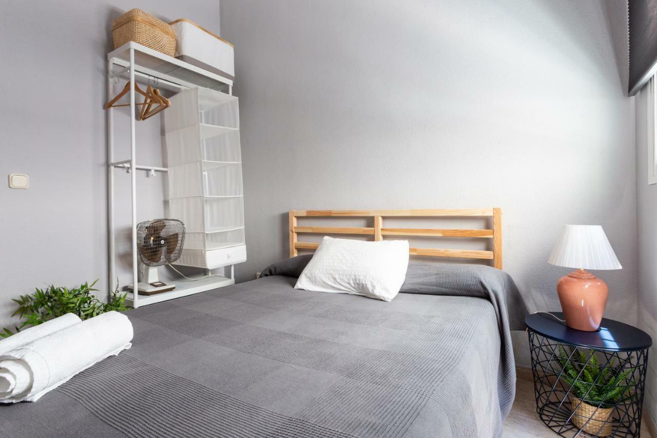 Appartement Serva La Bari Shared Séville
